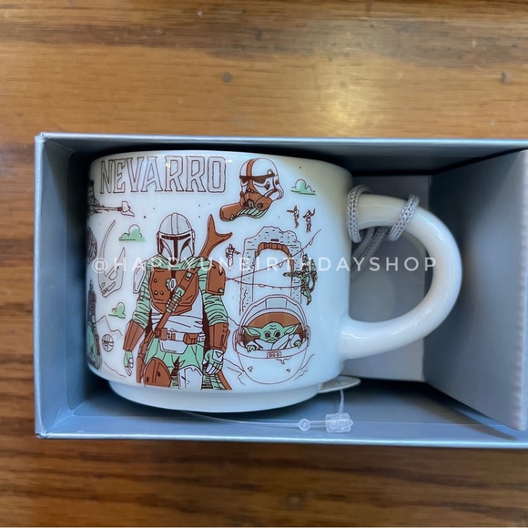 Disney x Starbucks STAR WARS Mug Ornament Set Nevarro, Naboo and Ahch-To - Picture 2 of 4